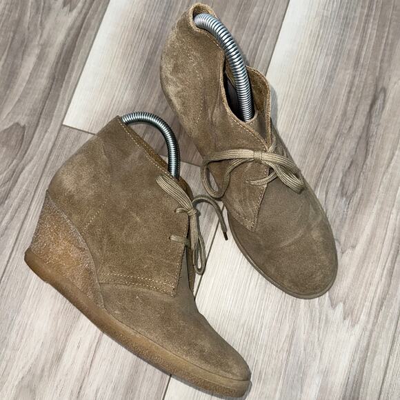 J. Crew neutral suede wedge booties size 7 - Picture 1 of 8